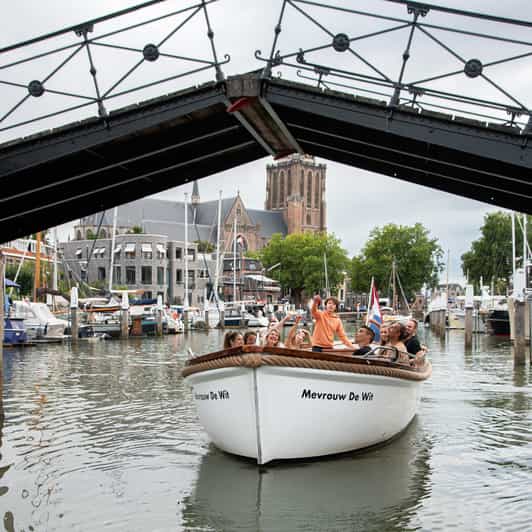 Dordrecht: City Canal Cruise - Discover Dordrecht’s Iconic Landmarks from the Water