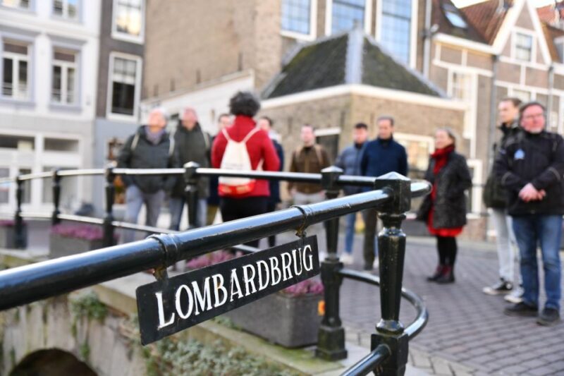 Dordrecht: Highlights and Hidden Gems Walking Tour - Strolling Through the Harbor Area: A Mix of Past and Present