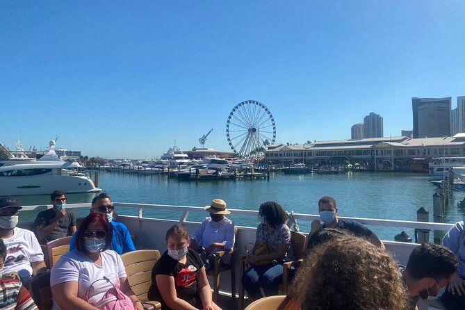 Double Decker City tour & 75 Min Miami Cruise Millionaire homes - Logistics: Meeting Point and Group Size