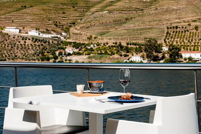 Douro Luxury - Douro Private Cruise with Premium Winery and Restaurant - Fine Dining with the Best of Douro Cuisine
