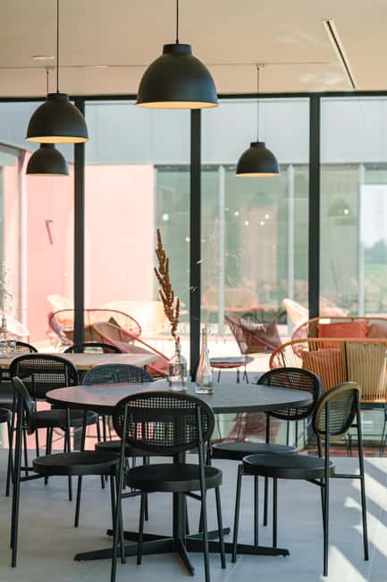 Douro: Martha's Selection - Premium Wine Tour and Tasting - The Modern Bottling Line and Its Significance