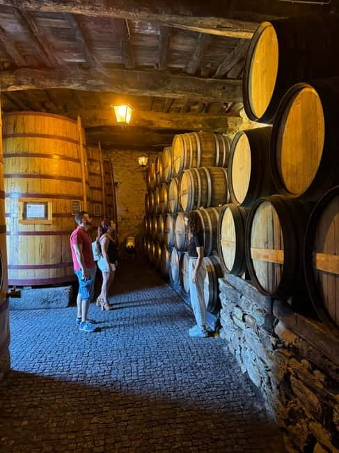 Douro offroad experience: visit to a winery and a picnic - Exploring the Douro Valley: Viewpoints and Photo Stops