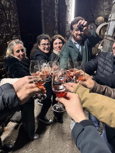 Douro offroad experience: visit to a winery and a picnic - Scenic Picnic with Local Flavors