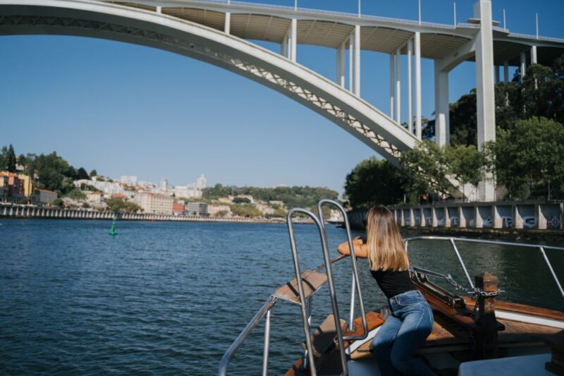 Douro River: Party Boat Tour - Key Points