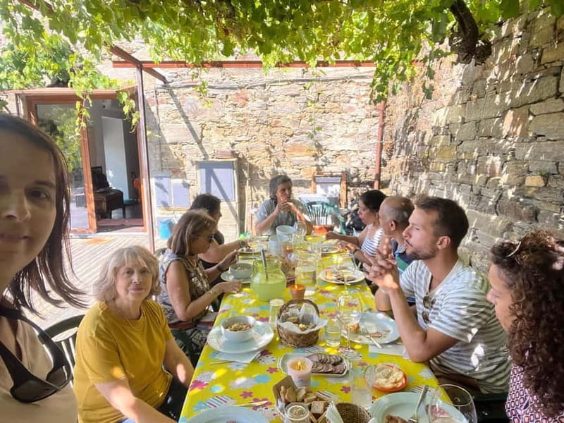 Douro: Traditional Harvest Lunch at Quinta de Sobre a Fonte - Why Choose the Douro Harvest Lunch Tour?