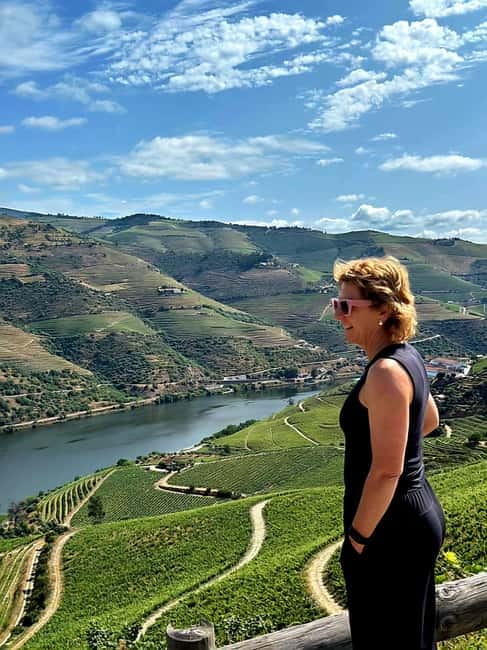 DOURO VALLEY: Premium Wine Tour, Winery Lunch & Private Boat - Discover the Douro Valley on a Premium Wine Tour from Porto