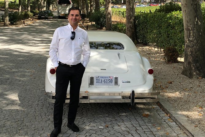 Douro Valley Private Premium Tour with Wine Tasting (1 to 4 people) - Wine and Port Tastings at a Local Winery