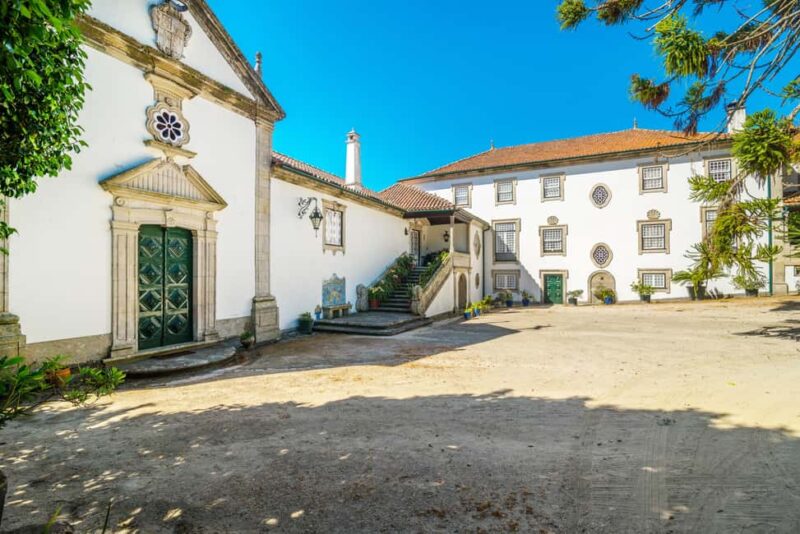 Douro Valley: Quinta Santa Júlia Tour, Wine Tasting & Lunch - Authentic Douro Experience at Quinta Santa Júlia for $89