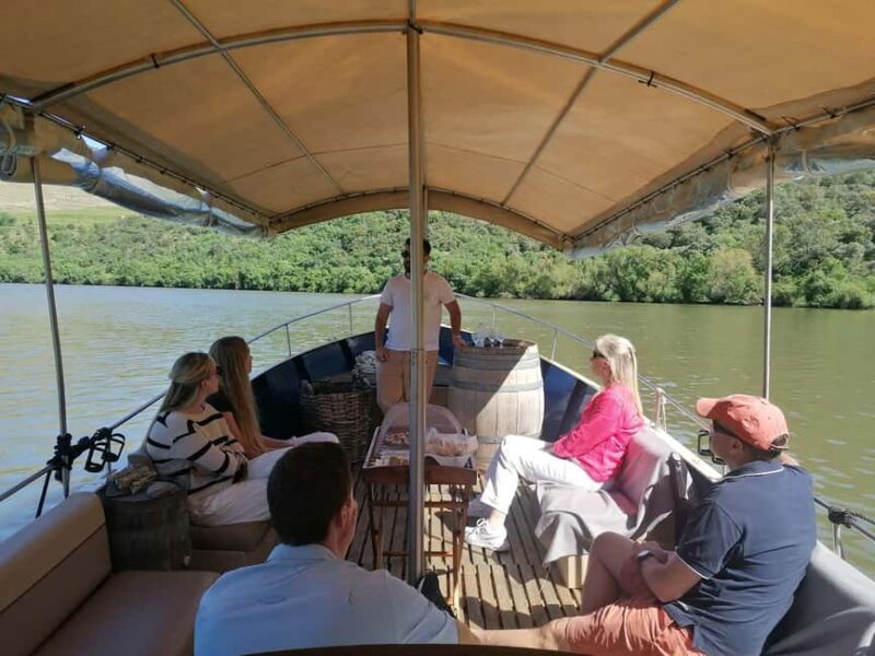 Douro Valley Sunset: 1 Winery visit & 1-h Boat Tour - Return to Porto in the Evening