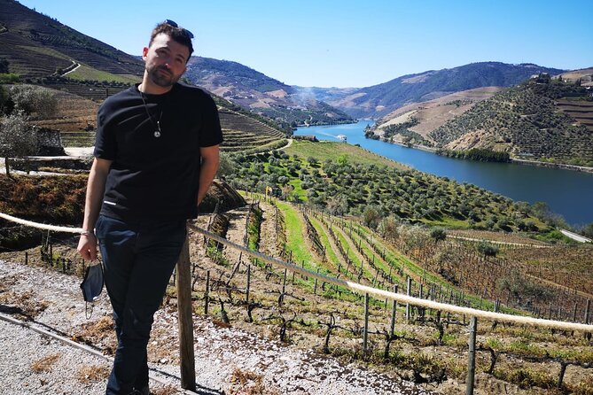 Douro Valley Wine Tour: Local Food & Wine Experience Small Group - First Stop: A Scenic Break in Amarante