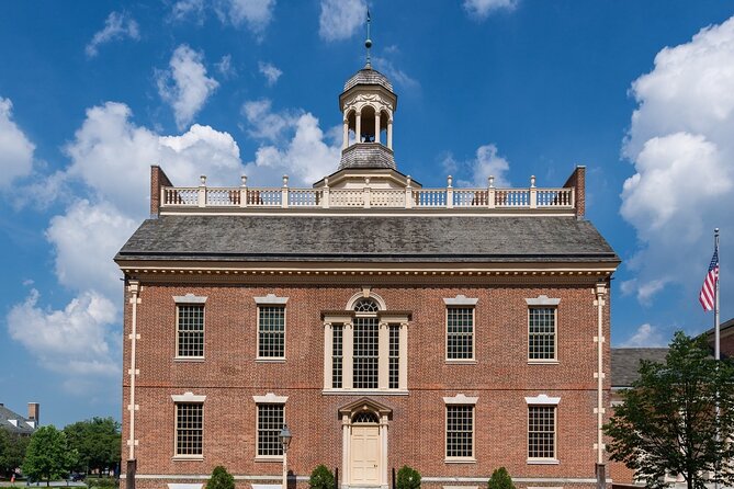 Dover's Downtown Smartphone Guided Audio Walking Tour - Discovering the Biggs Museum of American Art