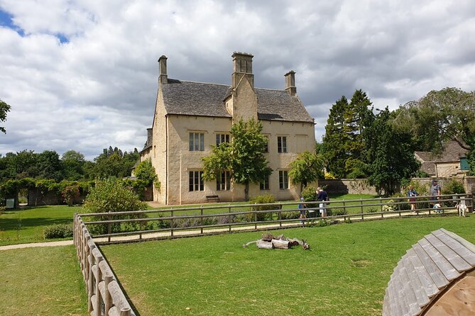 Downton Abbey Day In The Cotswolds Tour - Frequently Asked Questions