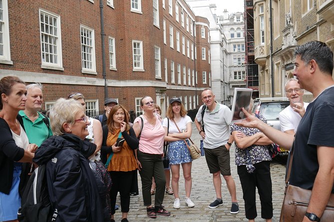 Downton Abbey London Walking Tour - Strand and the City’s Hidden Film Gems