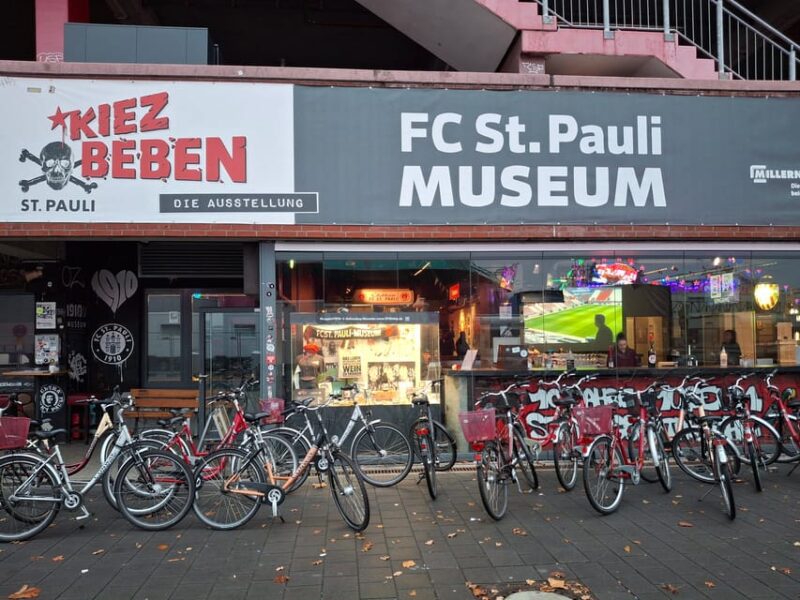 Downtown, Alster & Creative Neighborhoods by Bike - Discover Hamburg’s Diverse Neighborhoods on a Bike Tour