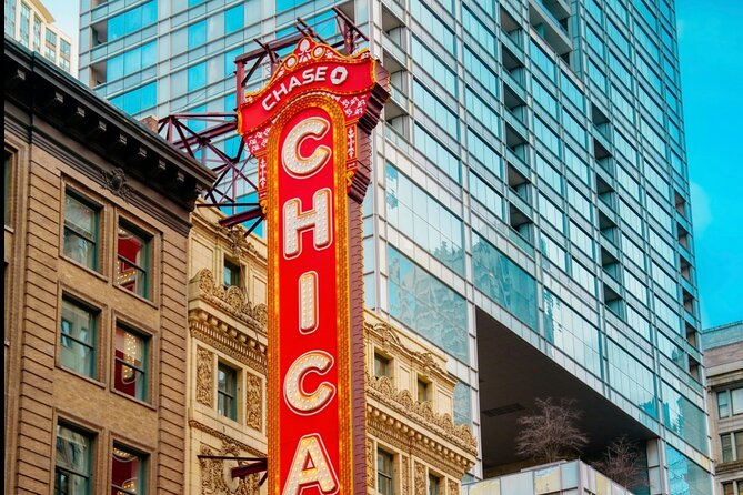 Downtown Chicago Loop Walking Tour (Private) - Visit the Art Institute of Chicago’s Beaux-Arts Facade