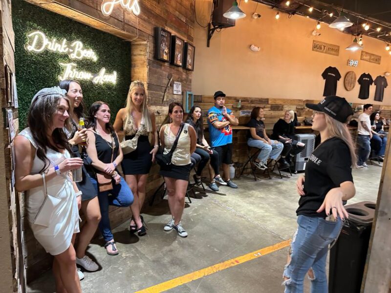 Downtown Las Vegas: Bar Crawl on Fremont St. - Key Points