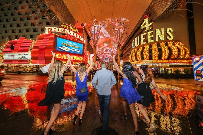 Downtown Las Vegas Nighttime Walking Tour - Visiting the Iconic Golden Nugget Casino