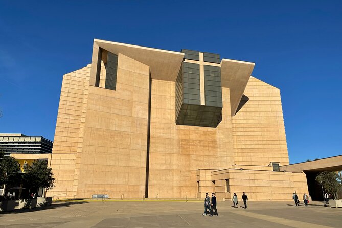 Downtown Los Angeles: A Self-Guided Audio Tour - Climbing Bunker Hill Steps and Exploring Cultural Sites