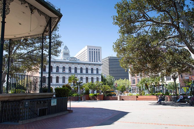 Downtown Los Angeles Bike Tour - Touring Union Station’s Architectural Grandeur