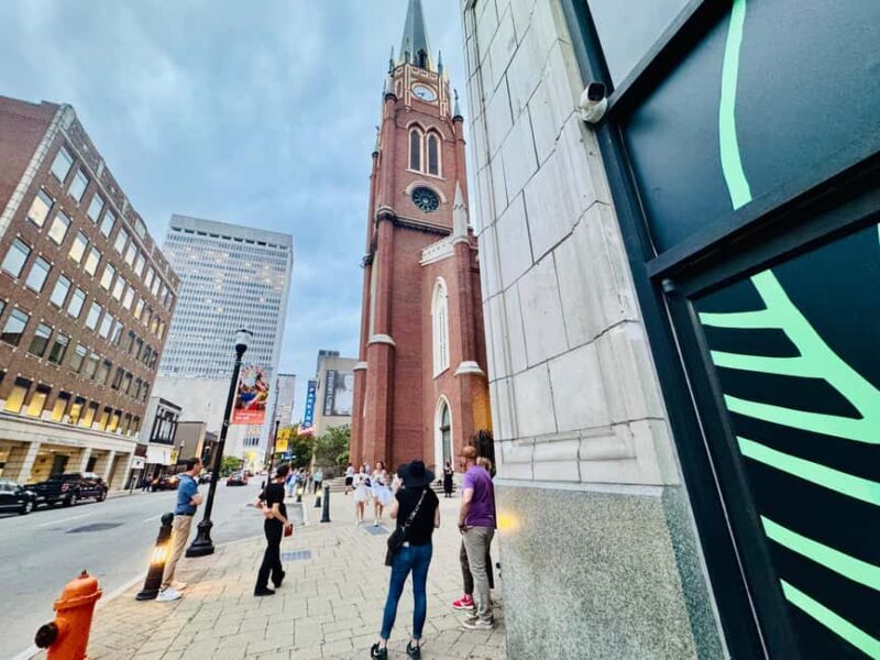 Downtown Louisville: Misfits and Mayhem Walk with Cocktail - Louisville’s Quirky Side Comes Alive with Mischief and Mayhem