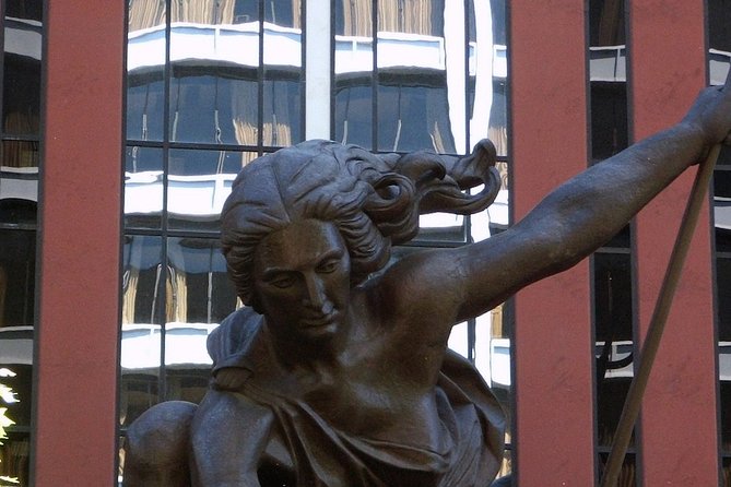 Downtown Portland's Outdoor Sculptures: A Self-Guided Audio Tour - Key Points