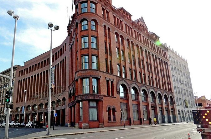 Downtown Spokane Scavenger Hunt and Escape Game - Puzzles, Facts, and Learning Opportunities