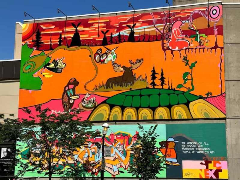 Downtown Toronto: Public Art and Architecture - Visiting Landmarks Featured in Media