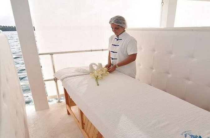 Dr. Fish Ocean Spa including Lunch - Detox Treatments and Refreshing Beverages