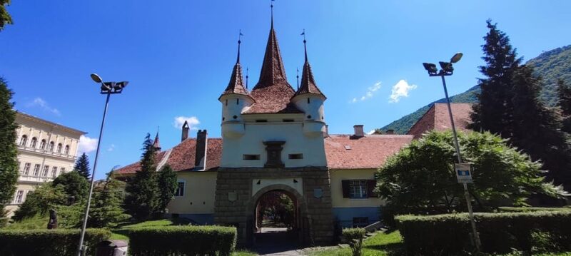 Dracula Castle, Peles Castle and Brasov Private Day Tour - Cost and Value Considerations