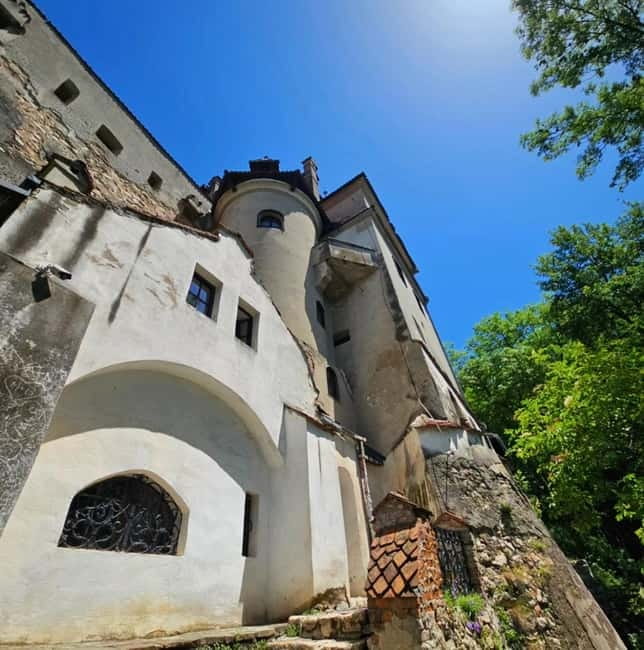 Draculas Castle Day Trip with Pick Up and Transportation - What the Tour Includes and Excludes