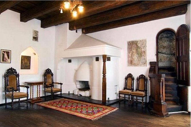 Dracula's Castle, Peles Castle and Brasov - Private Day Trip from Bucharest - Who Will Appreciate This Tour Most?