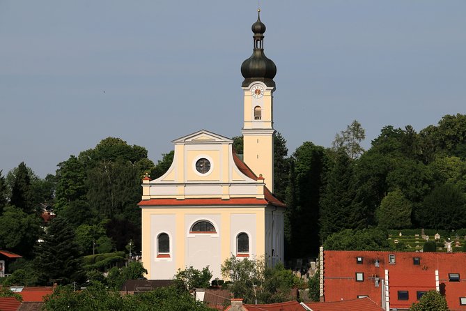 Dragon Slayer Way Beer Hike Food Experience Private Tour (departs Munich) - Logistic Details: Transportation and Group Size