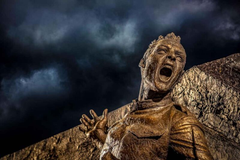 Dreaded Dead Descent of the District: DC Ghost Tour - Frequently Asked Questions