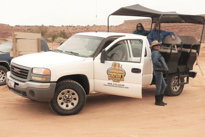 Dreamcatcher Evening Experience in Monument Valley - Informed and Personable Navajo Guides