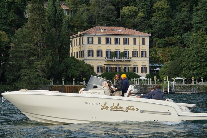 Dreamer tour(1 H) boat Invictus - The Mandarin Oriental and Villa Roccabruna