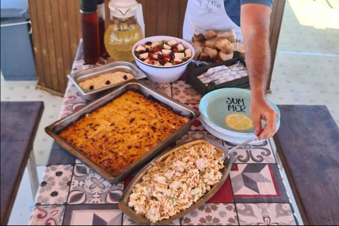 Dreamy Sails Daily Cruises at Argostoli Kefalonia Island - The Traditional Greek Meal and Onboard Hospitality