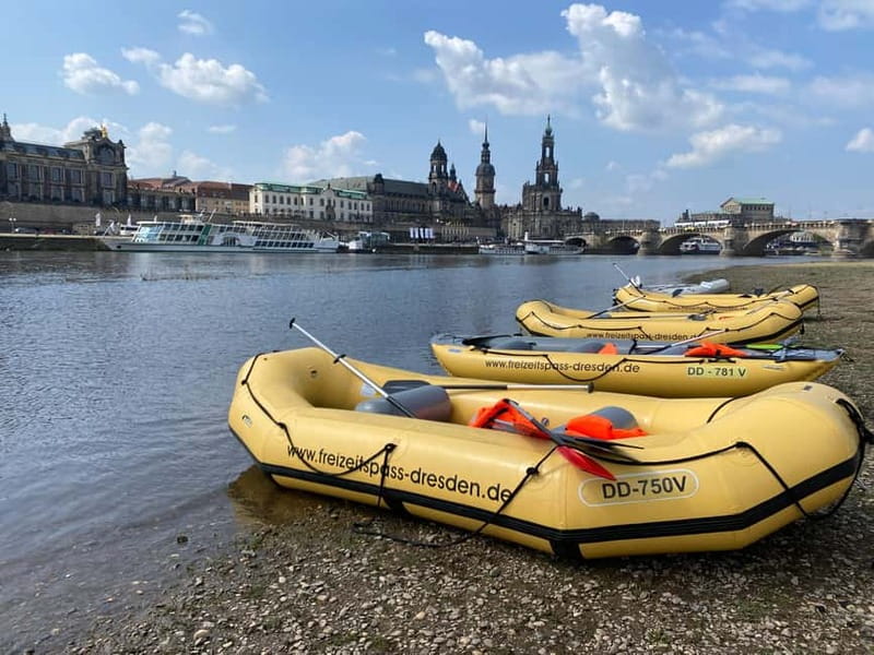 Dresden: Boat tour  in a rubber dinghy from Heidenau to Dresden - Discover the Unique Riverside Adventure from Heidenau to Dresden