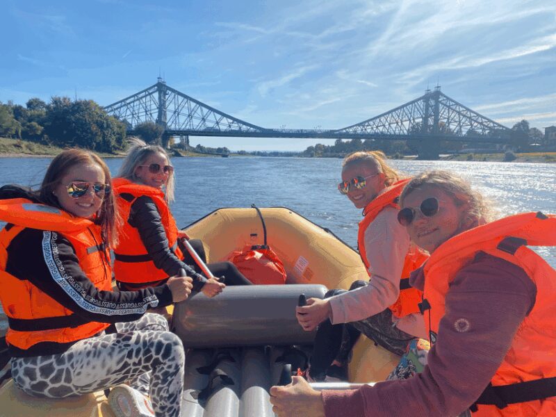 Dresden: Bootstour mit dem Schlauchboot Loschwitz - Radebeul - Key Points