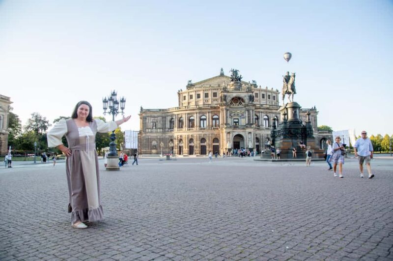 Dresden: Dinner & Wine City Tour through the Historic Old Town - Discover Dresden’s Historic Old Town with Dinner & Saxon Wines