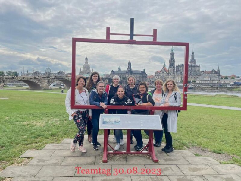 Dresden: Krimi Outdoor Escape Game Mord am Elbufer - Starting Point: The Golden Reiter in Dresden