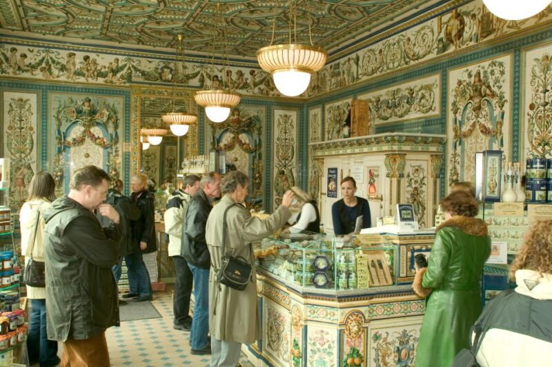 Dresden Neustadt: Scavenger Hunt Self Guided Tour - Highlights of Sights and Neighborhoods