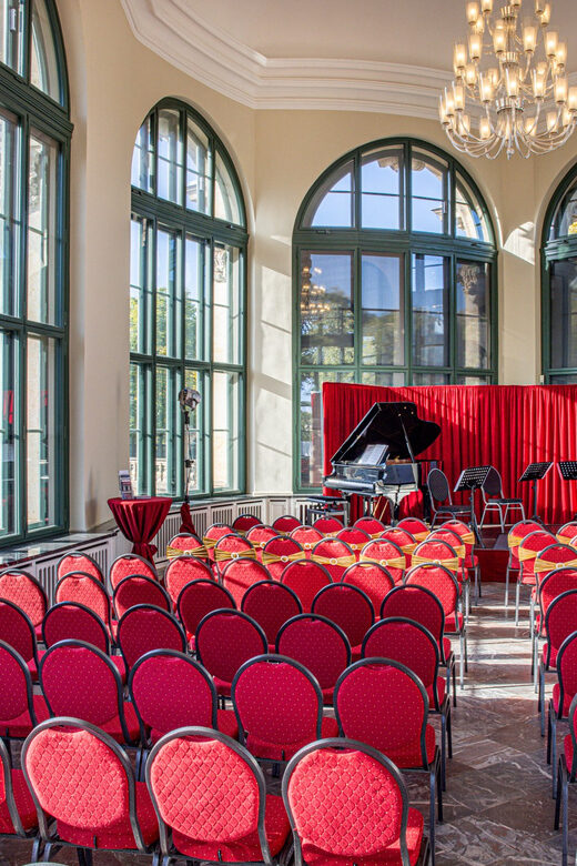 Dresden: New Year's Eve Concert at the Zwinger - Key Points