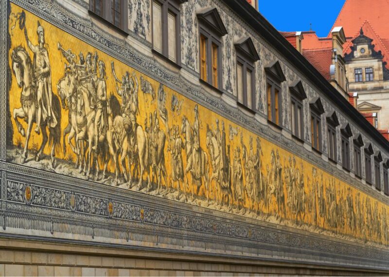 Dresden: Old Town Self-Guided Scavenger Hunt Tour - Pacing, Breaks, and Family-Friendliness