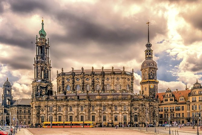 Dresden private tour with castle visit - Practical Aspects: Meeting Point and Tour Logistics