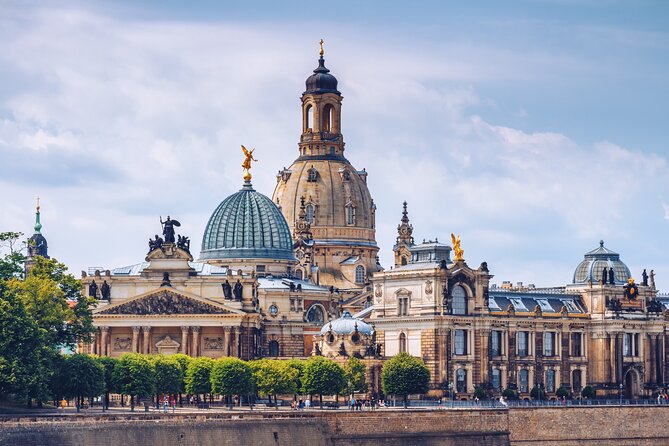 Dresden Scavenger Hunt and Highlights Self-Guided Tour - Key Points