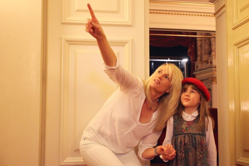 Dresden: Semperoper Guided Tour for Families - Fascinating Architecture of the Semperoper