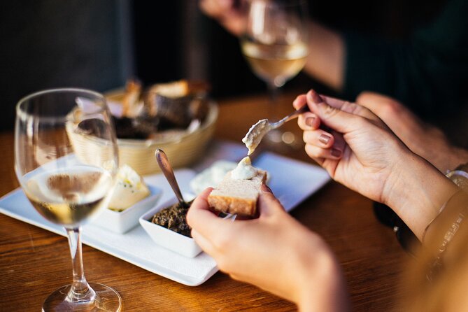 Drinks & Bites in Faro Private Tour with a Local - The Guide’s Role in Making the Night Special