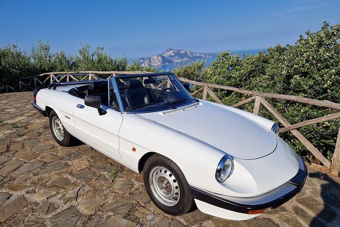 Drive Experience on vintage car - Set out on a Scenic Drive with a Vintage Car Along Italy’s Coast