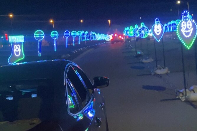 Drive through Christmas Lights Show - Practical Tips for Visiting the Nebraska Christmas Lights Show