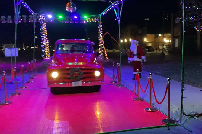 Drive through Christmas Lights Show - How the Nebraska Christmas Lights Show Compares to Other Holiday Displays